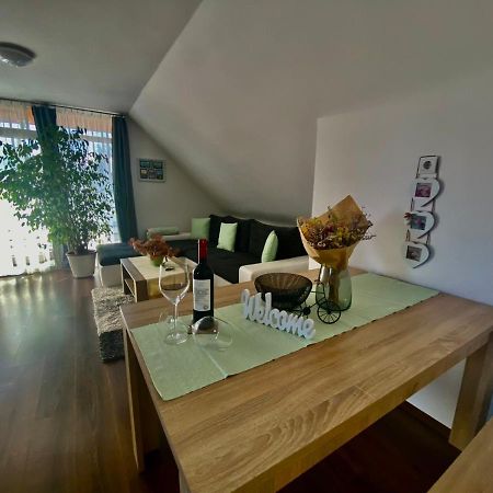 Munkacsy Apartmanok バラトンフェニヴェシュ エクステリア 写真